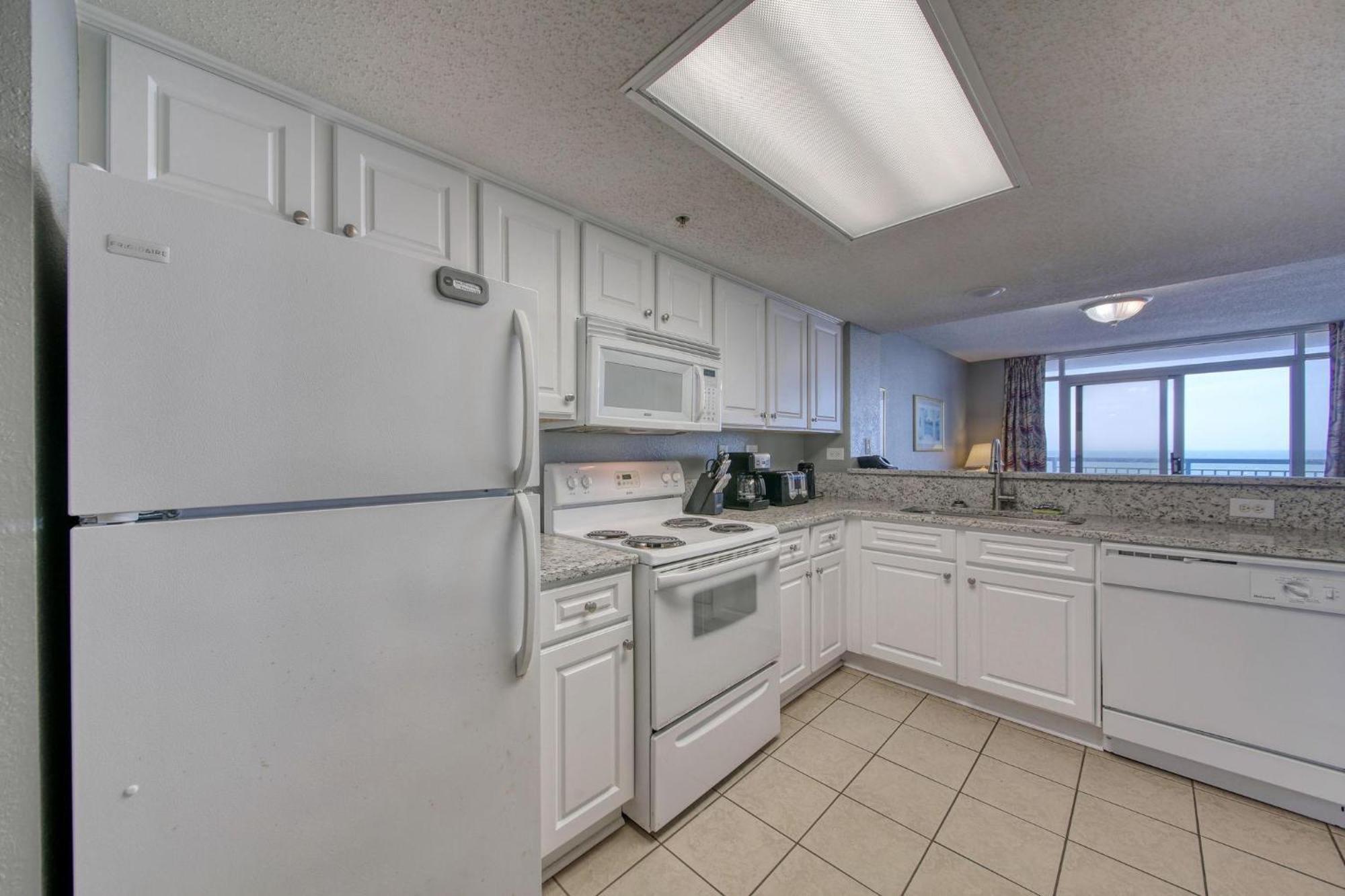 マートルビーチ 1604 N Ocean Blvd, 0906 - Ocean Front Sleeps 8ヴィラ エクステリア 写真