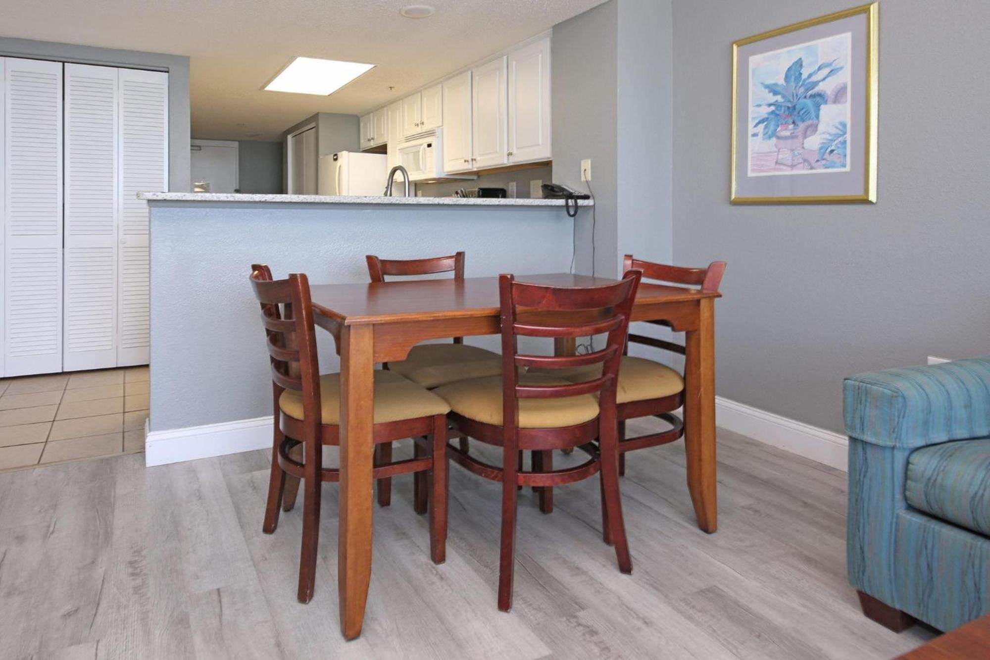マートルビーチ 1604 N Ocean Blvd, 0906 - Ocean Front Sleeps 8ヴィラ エクステリア 写真