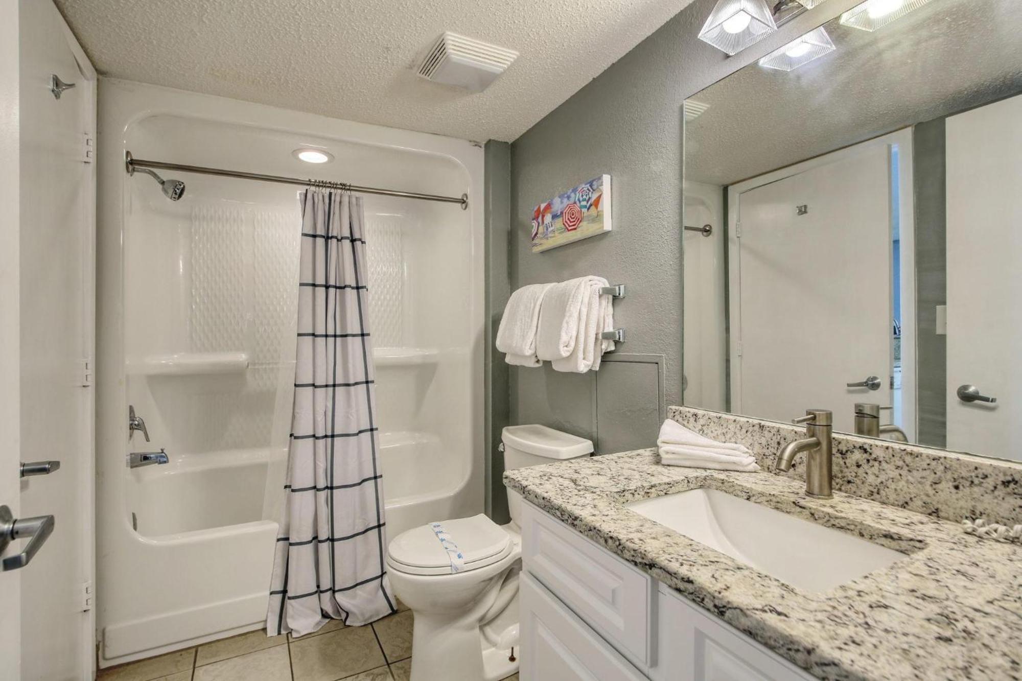 マートルビーチ 1604 N Ocean Blvd, 0906 - Ocean Front Sleeps 8ヴィラ エクステリア 写真